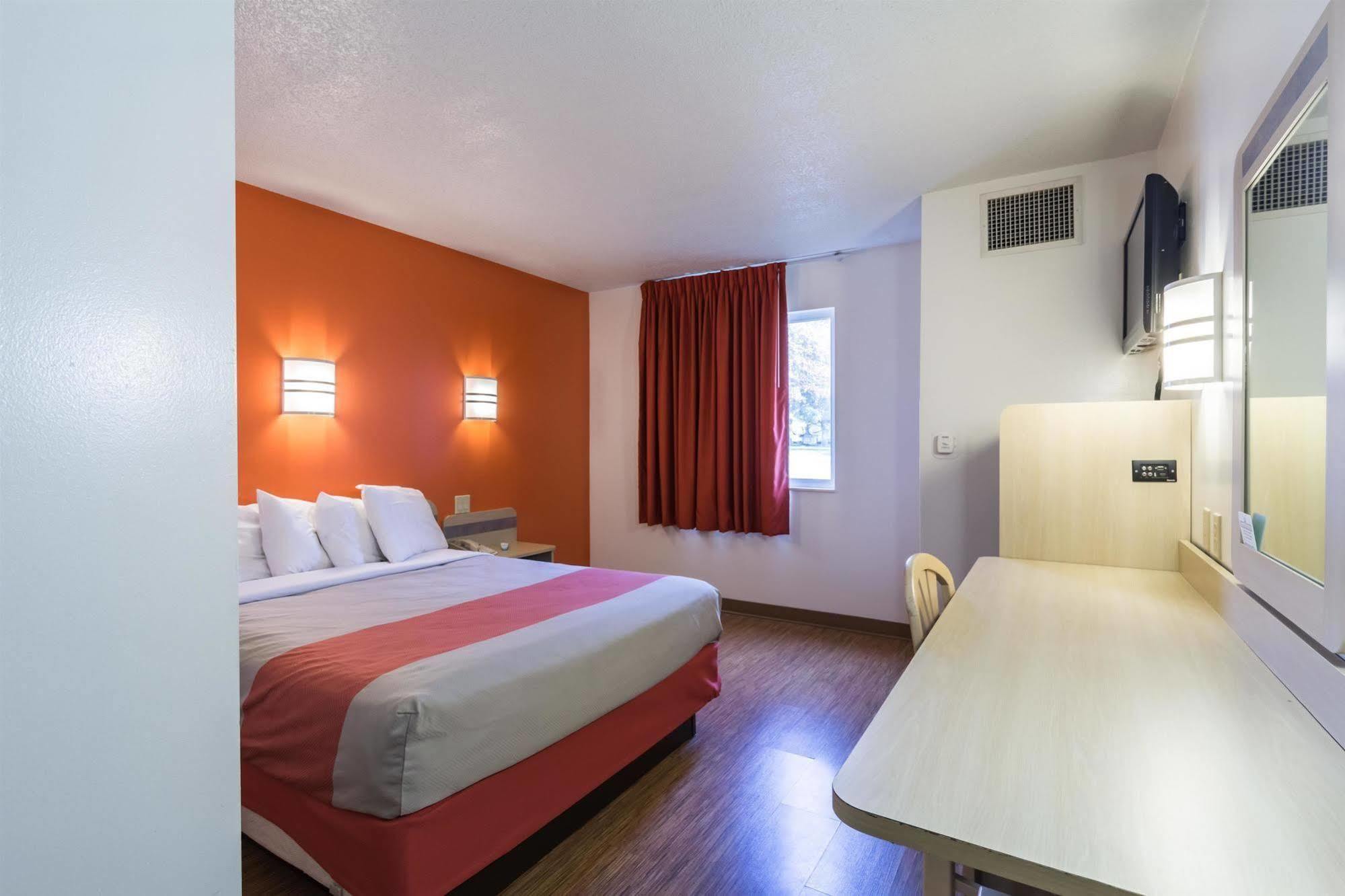Motel 6-Milan, Oh - Sandusky Екстериор снимка